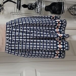 Max Studio, Size M, Geometric A-Line / Full Mini Skirt. Excellent Used Condition